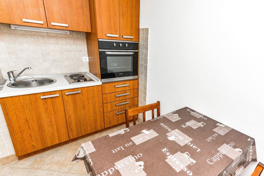 Roza apartmány - apartmán pro 2 osoby, 1. patro - Novalja (ostrov Pag) - 101 CK Zemek - Chorvatsko